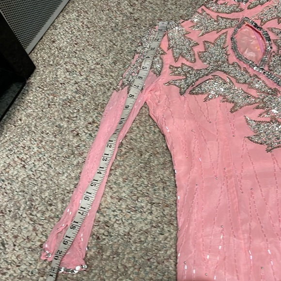 Vintage 100% silk beaded/sequinned gown - Picture 5 of 11